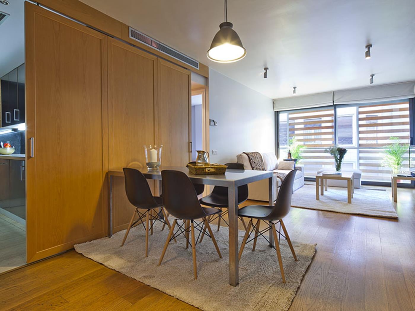 Attic Apartment in Bonanova with Private Terrace - My Space Barcelona Mieszkanie