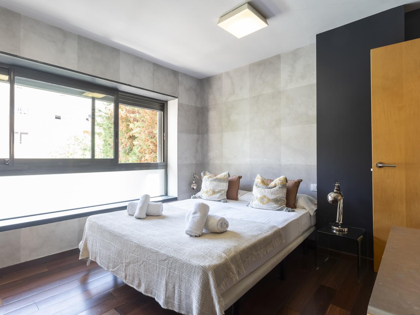 Apartment with Terrace and Pool near Park Güell - My Space Barcelona Mieszkanie