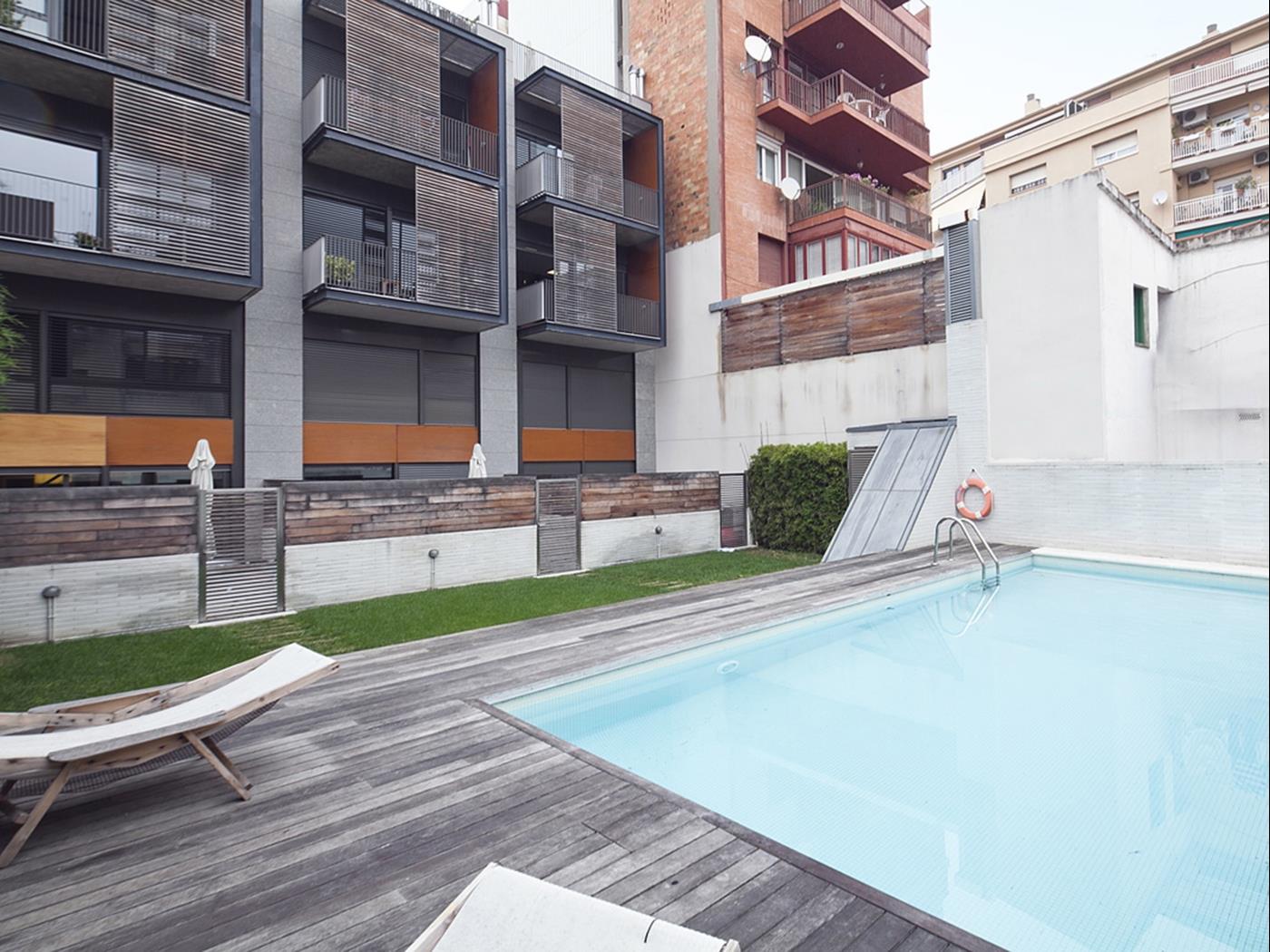 Apartment with Terrace and Pool near Park Güell - My Space Barcelona Mieszkanie