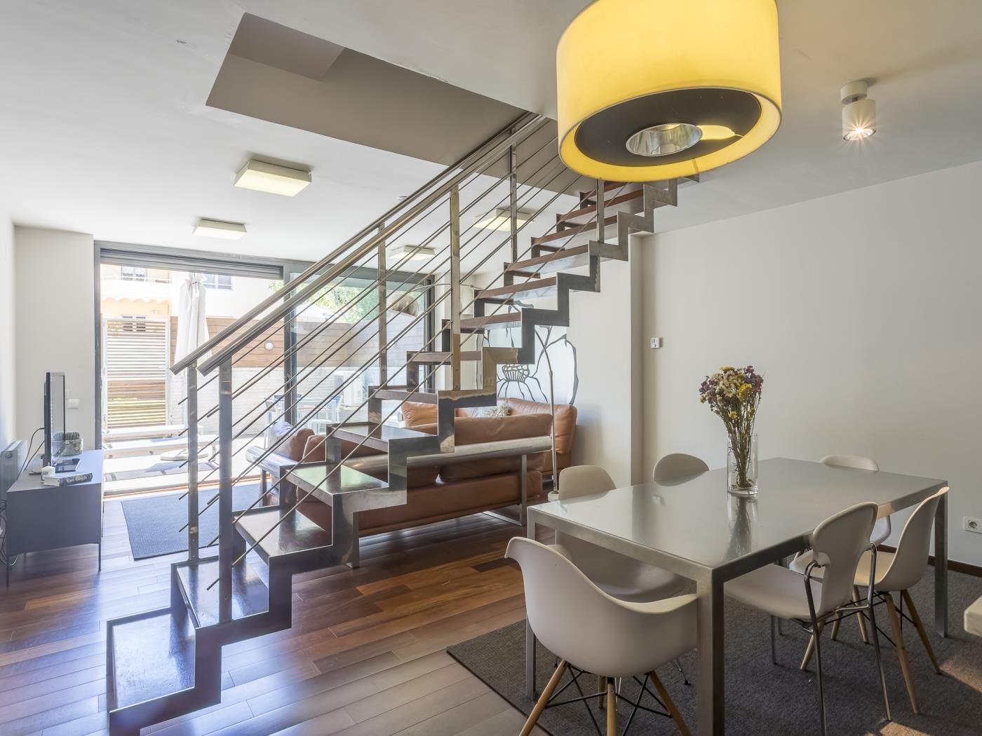 Apartment with Terrace and Pool near Park Güell - My Space Barcelona Mieszkanie