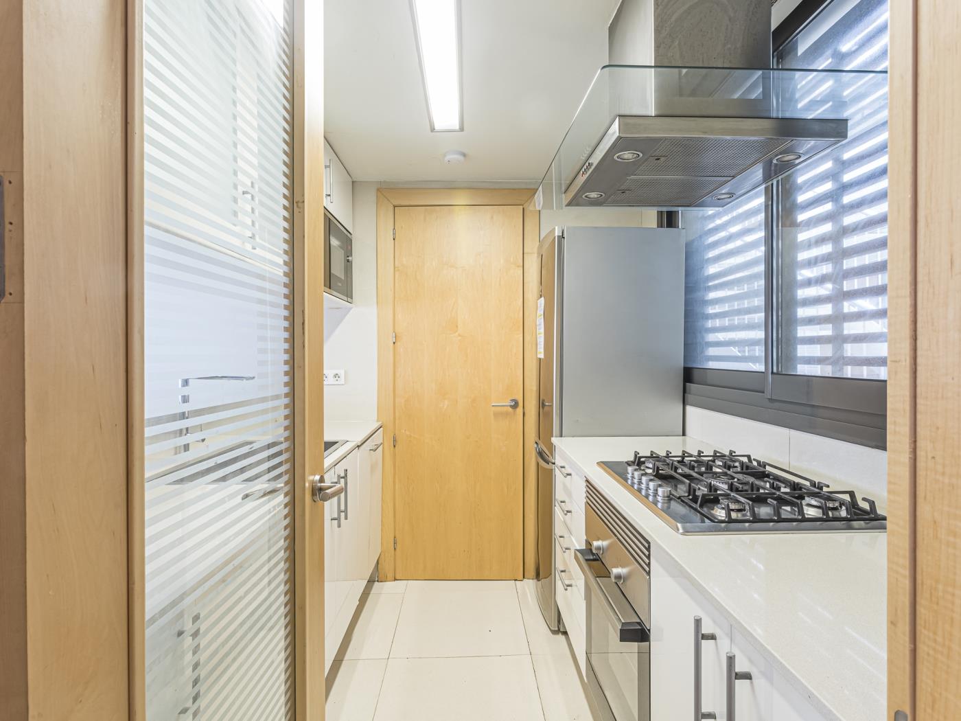 Apartment with Terrace and Pool near Park Güell - My Space Barcelona Mieszkanie