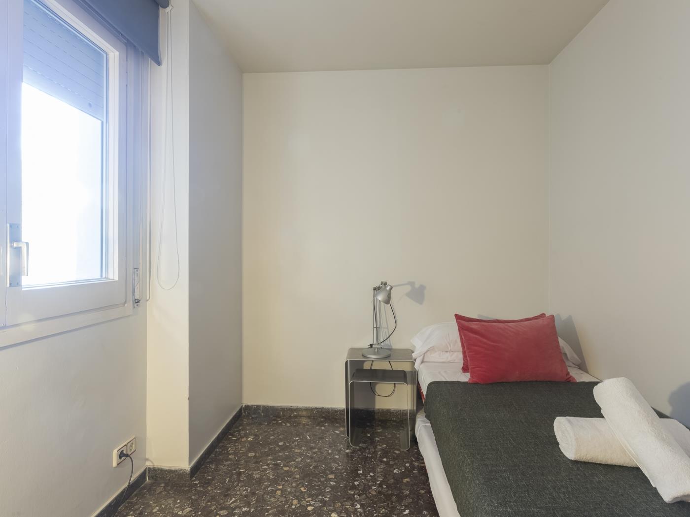 Classic executive Bonanova Apartment for 8 - My Space Barcelona Mieszkanie