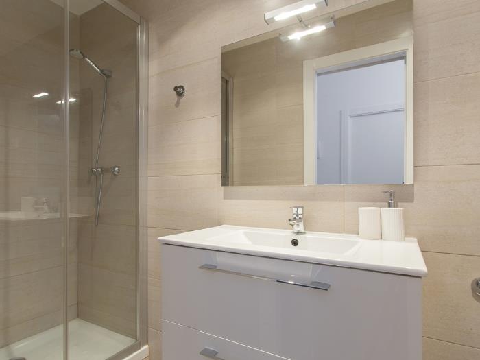 Jasny i wygodny apartament w Barcelonie - My Space Barcelona Mieszkanie